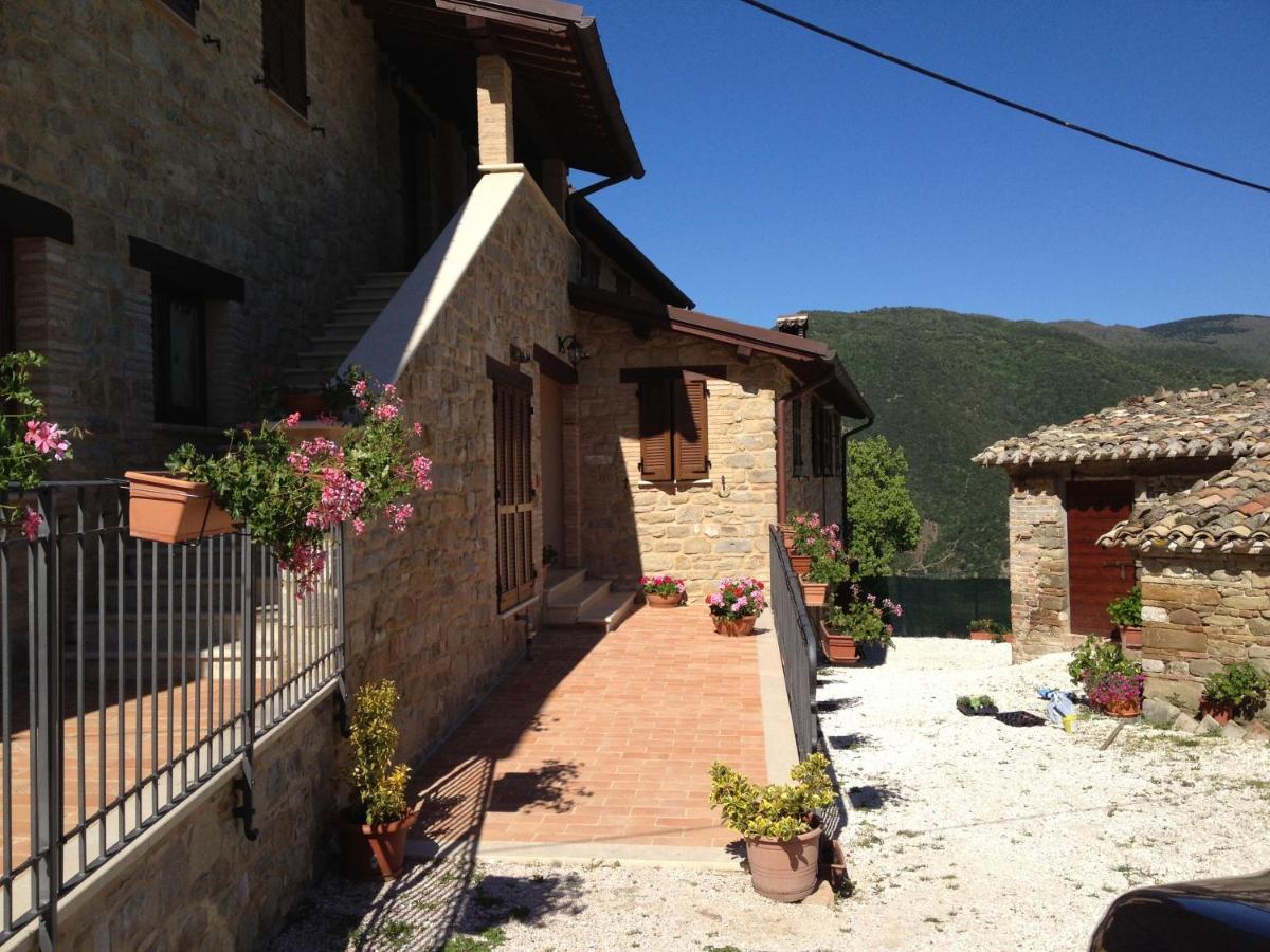 La Collina Dei Ciliegi Villa Camerino Exterior photo